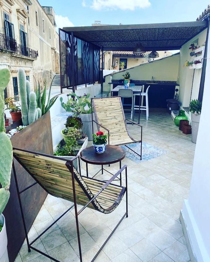 La Finestra Su Noto Otel Dış mekan fotoğraf