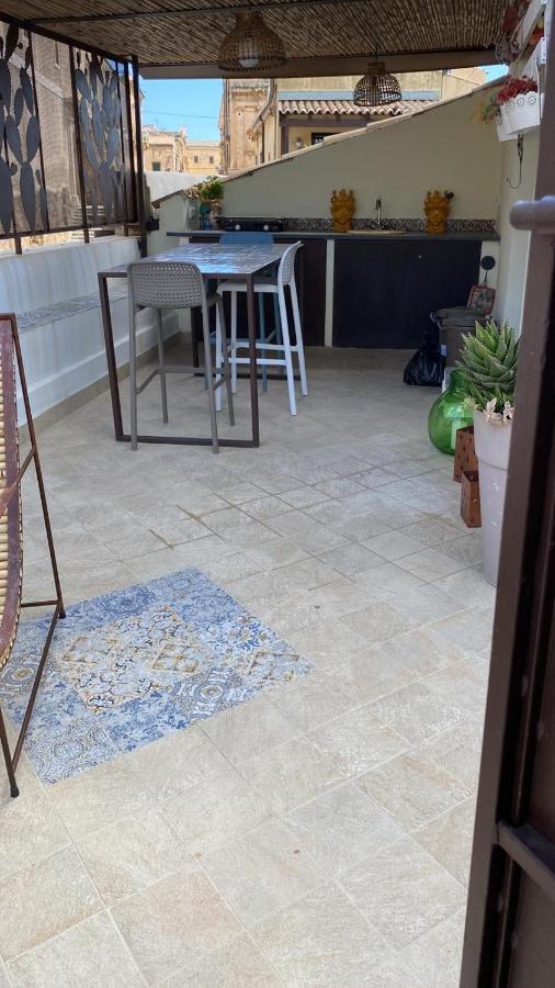 La Finestra Su Noto Otel Dış mekan fotoğraf